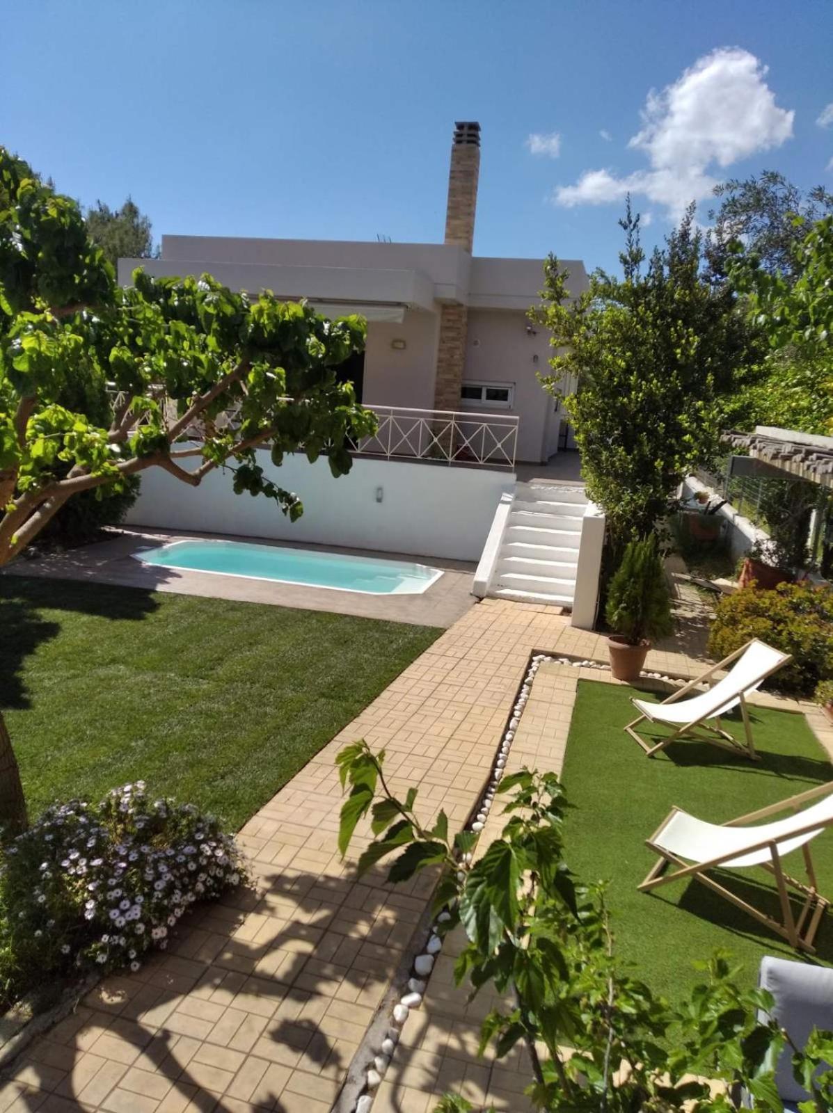 Cozy Villa Vita Lagonisi Kalivia Thorikou Buitenkant foto